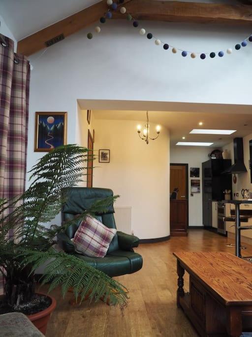 Fern Lodge Angus, Kirriemuir 外观 照片
